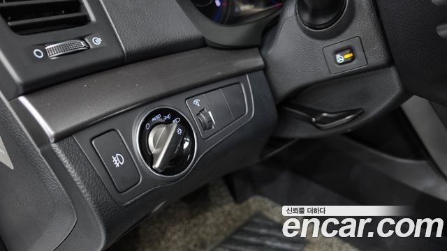 Hyundai i40 2.0 GDi Premium 2018 — фото 28