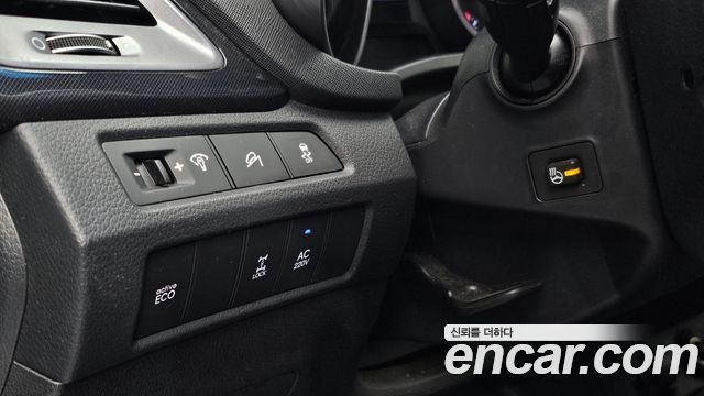 Hyundai Maxcruise Diesel(e-VGT) 2.2 4WD Exclusive Standard 2016 — фото 12