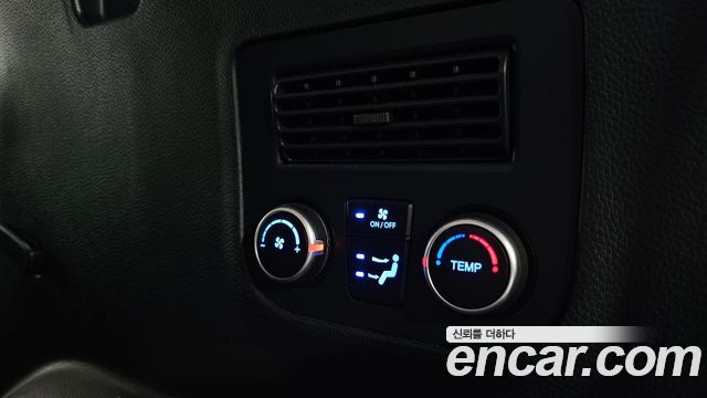 Hyundai Maxcruise Diesel(e-VGT) 2.2 4WD Exclusive Standard 2016 — фото 19