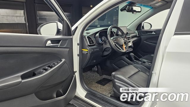 Hyundai Tucson Gasoline 1.6 turbo 2WD Modern 2020 — фото 10
