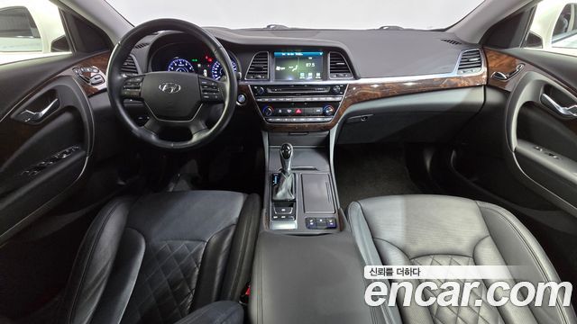 Hyundai Aslan G330 Premium 2015 — фото 7