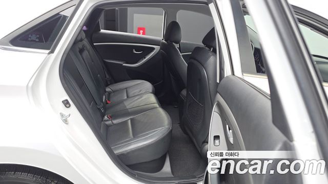 Hyundai i30 2.0 PYL 2016 — фото 16