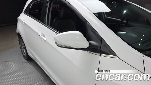 Hyundai i30 2.0 PYL 2016 — фото 37
