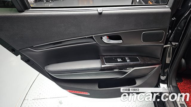 Kia K9 3.3 GDI Executive 2014 — фото 25