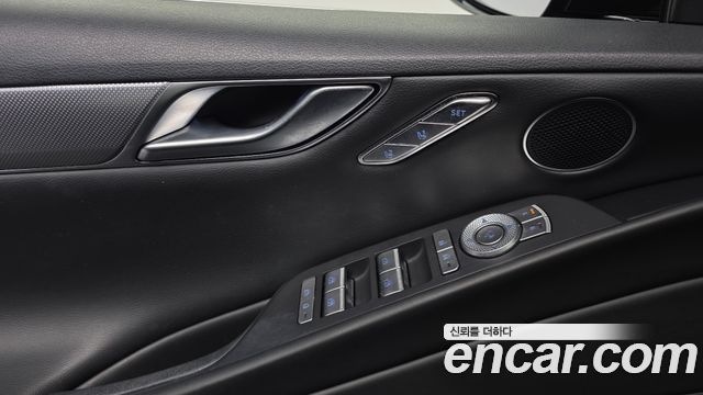 Genesis G80 (RG3) Gasoline 2.5 Turbo 2WD 2023 — фото 20