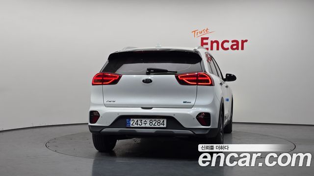 Kia Niro 1.6 HEV Prestige 2021 — фото 4