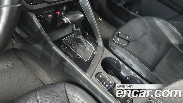 Kia Niro 1.6 HEV Prestige 2021 — фото 9