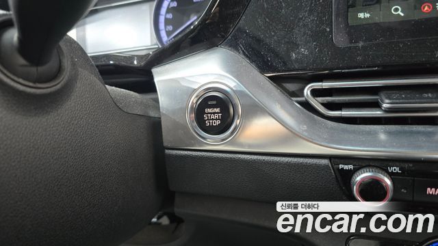 Kia Niro 1.6 HEV Prestige 2021 — фото 18