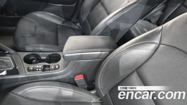 Kia Niro 1.6 HEV Prestige 2021 — фото 28