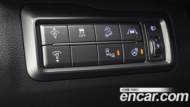 KG Mobility (SsangYong) Very New Tivoli Gasoline 1.5 2WD V5 2020 — фото 35