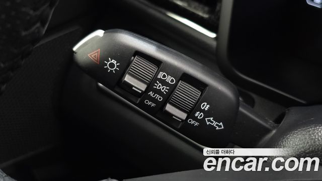 KG Mobility (SsangYong) Very New Tivoli Gasoline 1.5 2WD V5 2020 — фото 39