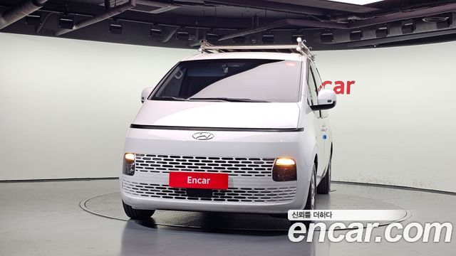 Hyundai Staria Cargo 3-Seater Modern 2022 — фото 3