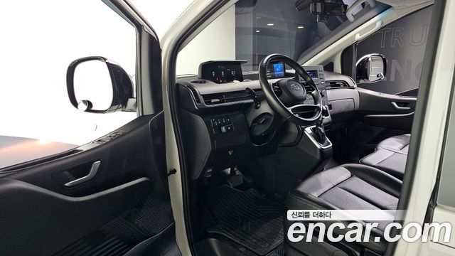 Hyundai Staria Cargo 3-Seater Modern 2022 — фото 10