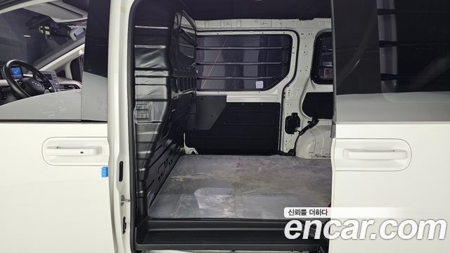 Hyundai Staria Cargo 3-Seater Modern 2022 — фото 12