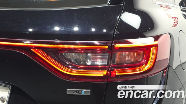 Renault Korea QM6 Diesel 2WD RE Signature 2017 — фото 23