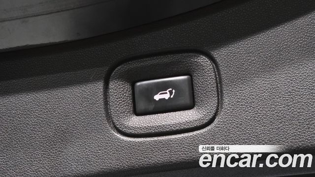 Renault Korea QM6 Diesel 2WD RE Signature 2017 — фото 30