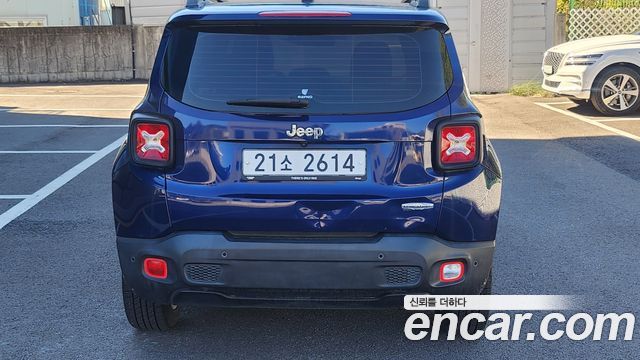 Jeep Renegade 2.4 Longitude High 2017 — фото 4