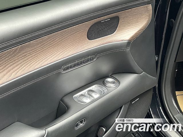 Genesis G90 (RS4) Gasoline 3.5 Turbo AWD 2022 — фото 20