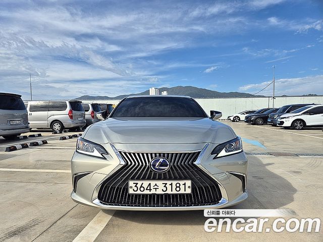 Lexus ES300h (VII) Luxury Plus