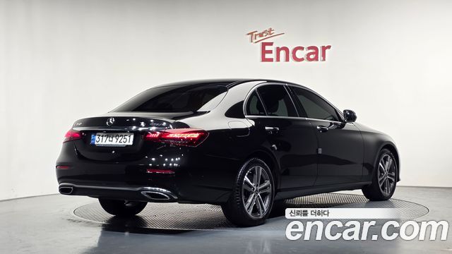Mercedes-Benz E-Class (W213) E350 4MATIC Avantgarde 2021 — фото 2