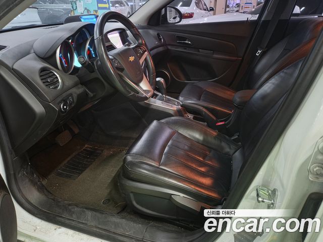 Chevrolet Cruze 1.8 LT+ 2012 — фото 18
