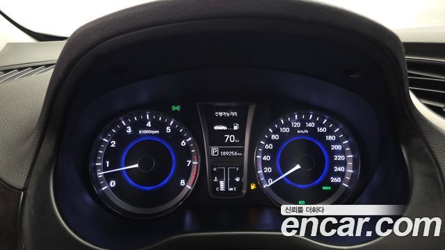 Hyundai Grandeur (HG) HG240 Luxury 2012 — фото 8