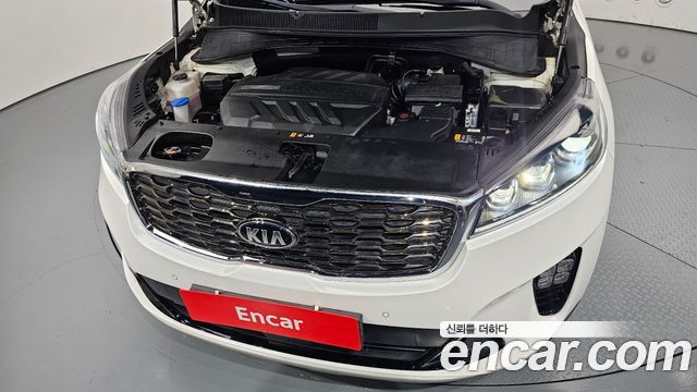 Kia Sorento Diesel 2.0 2WD Marster 2020 — фото 6