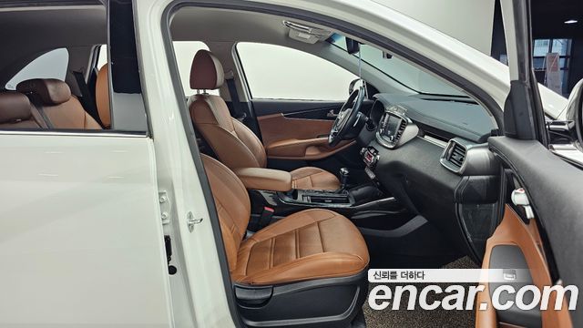 Kia Sorento Diesel 2.0 2WD Marster 2020 — фото 11