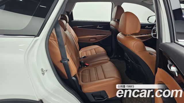 Kia Sorento Diesel 2.0 2WD Marster 2020 — фото 26