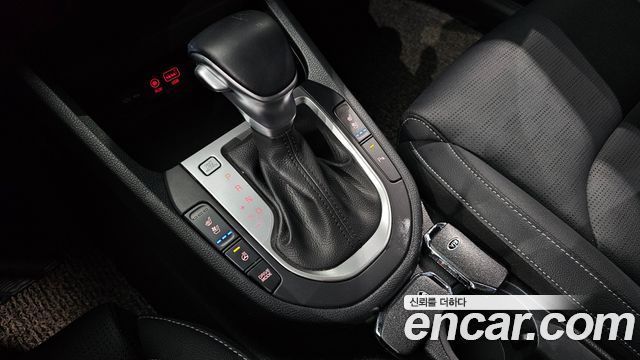 Kia K3 Prestige 2020 — фото 9