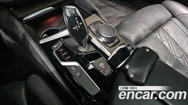 BMW 5 Series (G30) 530i xDrive M Sport Package Plus 2018 — фото 9