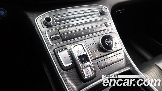 Hyundai Santa Fe Diesel 2.2 2WD Prestige 2021 — фото 9