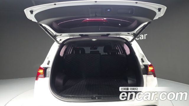 Hyundai Santa Fe Diesel 2.2 2WD Prestige 2021 — фото 20