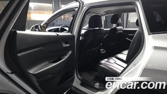 Hyundai Santa Fe Diesel 2.2 2WD Prestige 2021 — фото 26