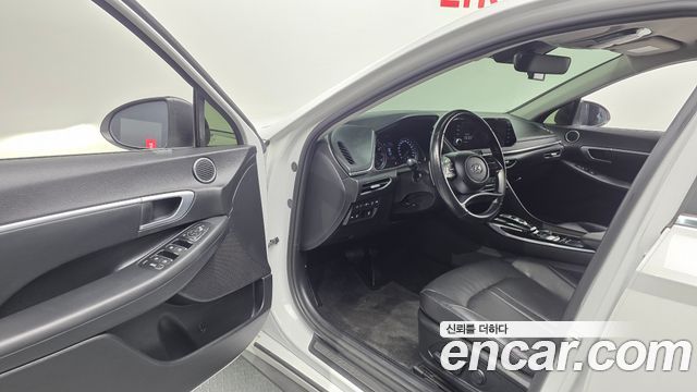 Hyundai Sonata (DN8) 2.0 Premium 2021 — фото 10