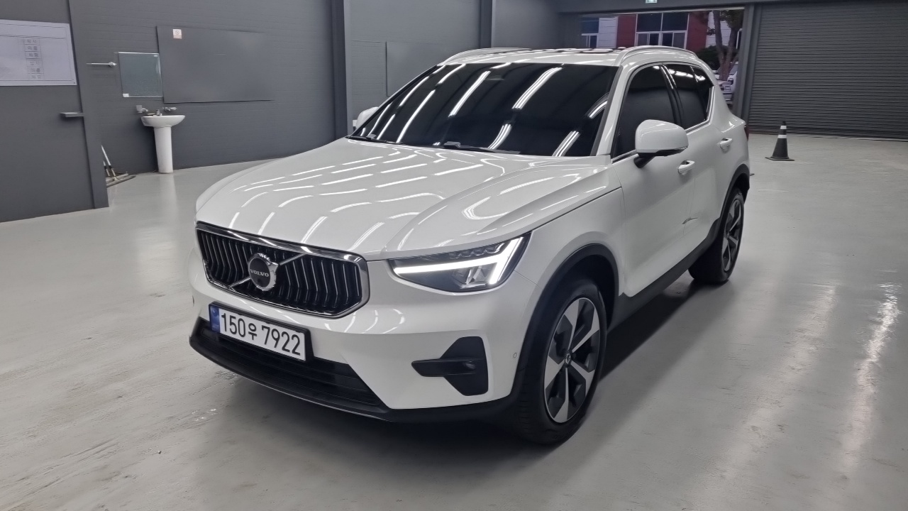 Volvo XC40 B4 Ultimate Bright