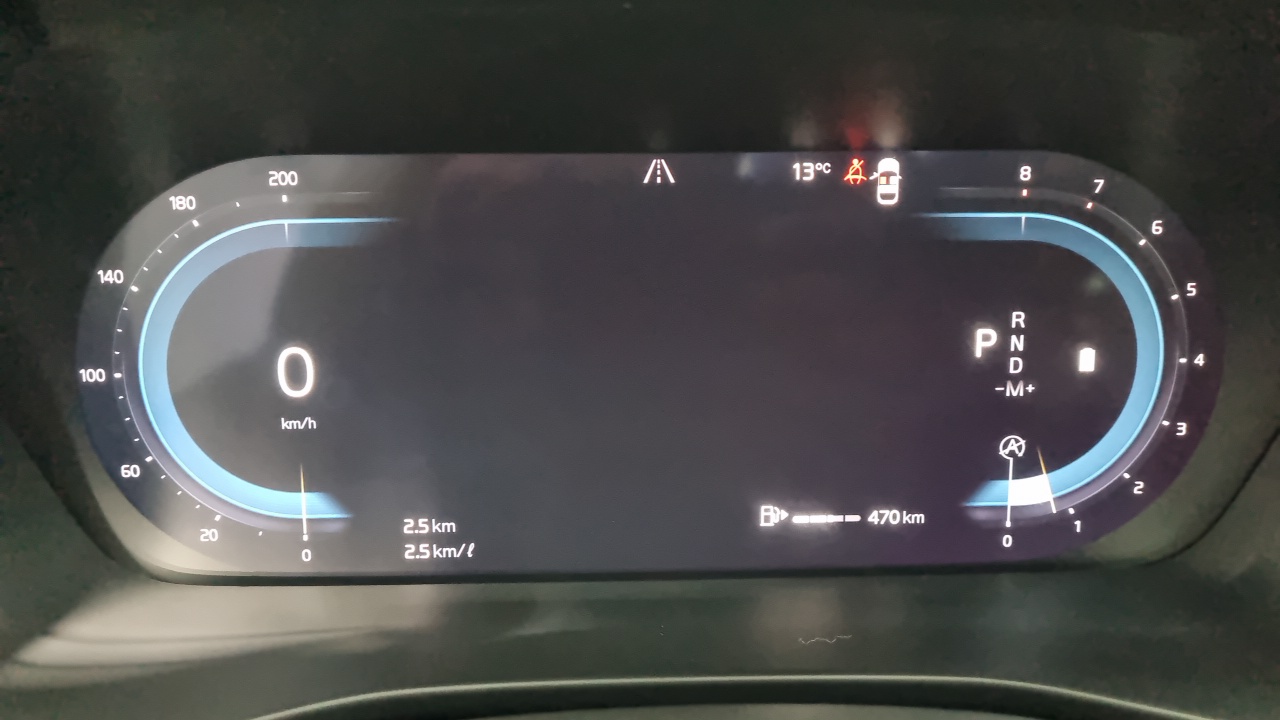 Volvo XC40 B4 Ultimate Bright 2023 — фото 8