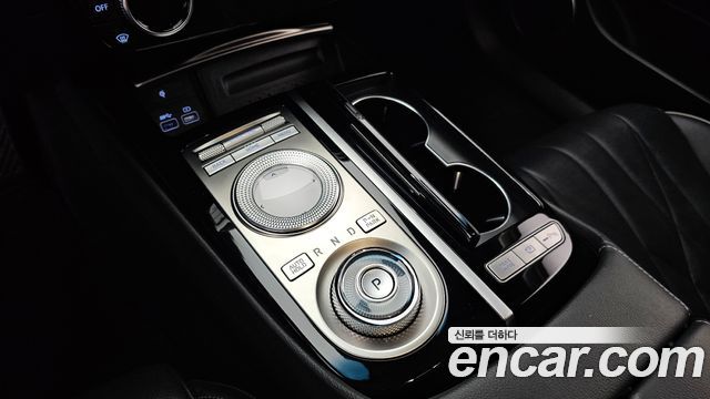 Genesis G80 (RG3) Gasoline 3.5 Turbo AWD 2022 — фото 9