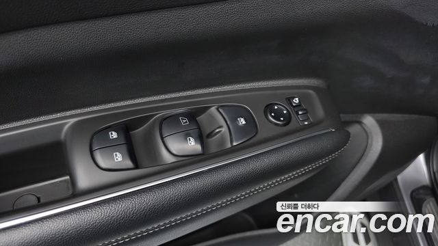 Renault Korea QM6 Diesel 4WD RE Signature 2018 — фото 11
