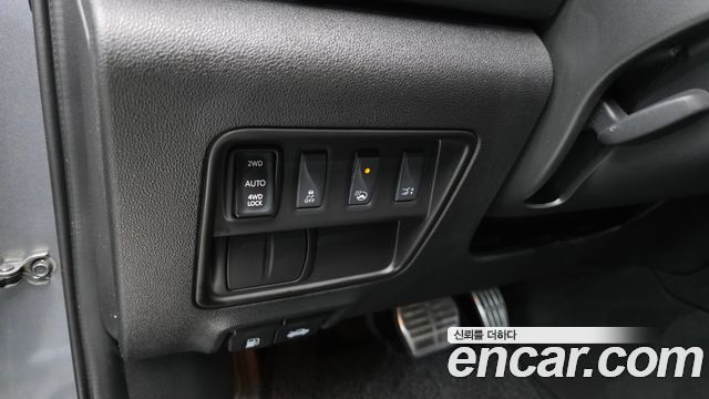 Renault Korea QM6 Diesel 4WD RE Signature 2018 — фото 12