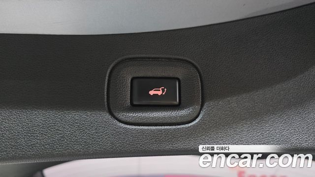 Renault Korea QM6 Diesel 4WD RE Signature 2018 — фото 28