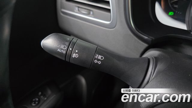 Renault Korea QM6 Diesel 4WD RE Signature 2018 — фото 32