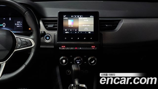 Renault Korea Arkana 1.6 E-TECH Techno 2025 — фото 14