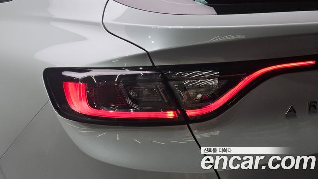 Renault Korea Arkana 1.6 E-TECH Techno 2025 — фото 23