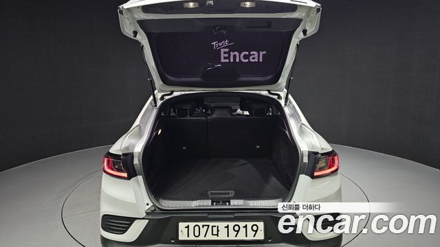 Renault Korea Arkana 1.6 E-TECH Techno 2025 — фото 31