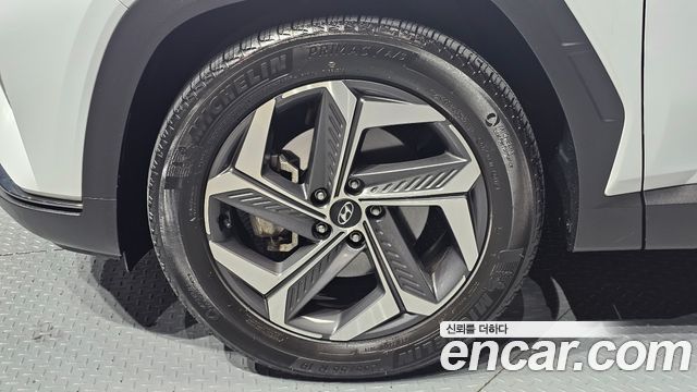Hyundai Tucson (NX4) Gasoline 1.6 Turbo 2WD Inspiration 2021 — фото 5