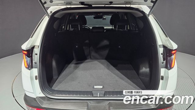 Hyundai Tucson (NX4) Gasoline 1.6 Turbo 2WD Inspiration 2021 — фото 31
