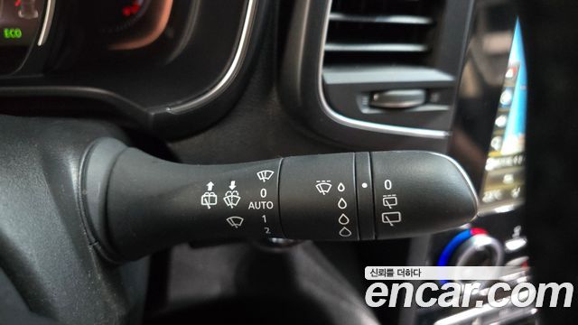 Renault Korea QM6 Gasoline 2WD RE Signature 2019 — фото 20