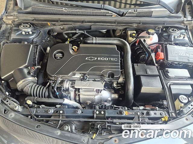 Chevrolet Malibu 1.5 Turbo LT Deluxe 2017 — фото 6