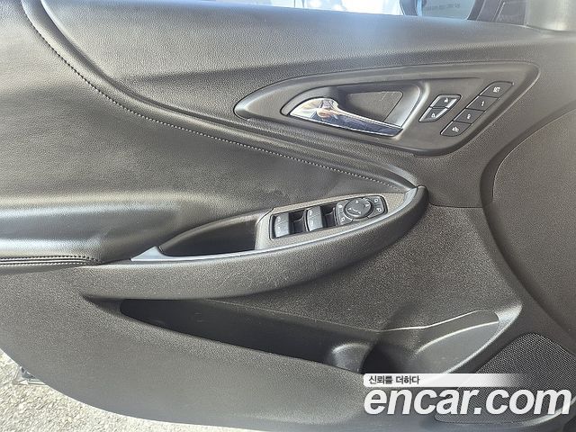 Chevrolet Malibu 1.5 Turbo LT Deluxe 2017 — фото 16